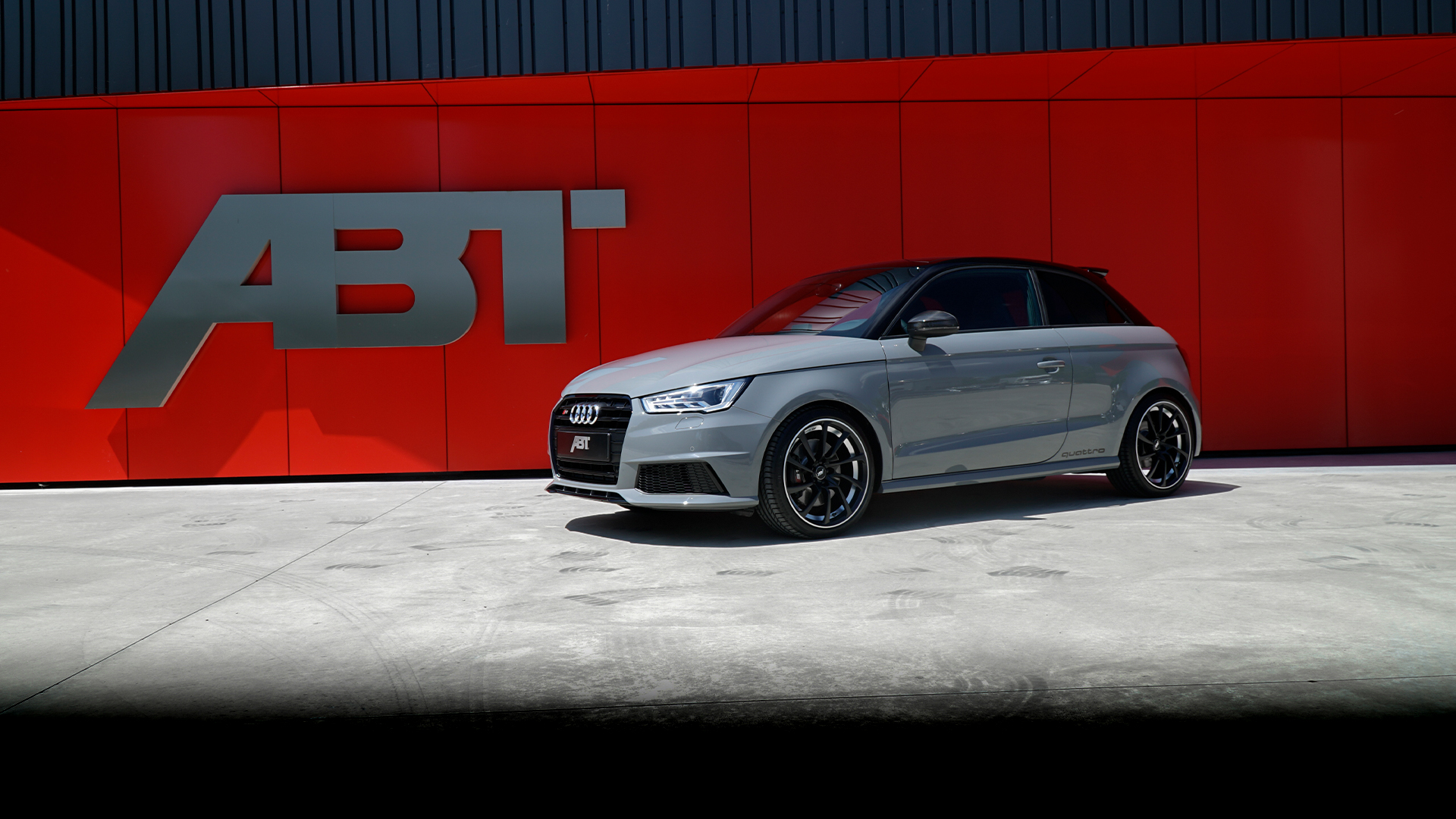 Audi S1